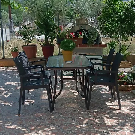 Babis House Appartamento *