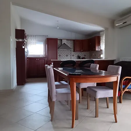 Babis House Apartmán